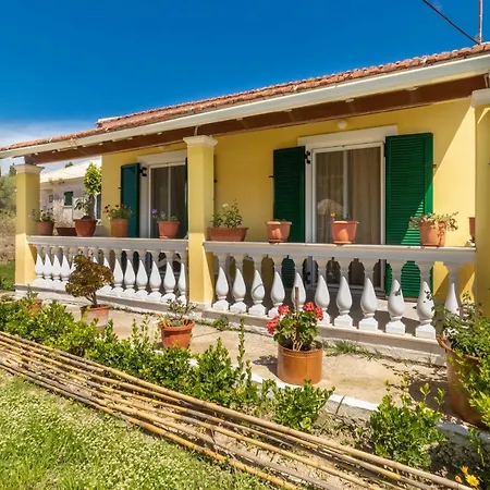 Teta's Tatil Evi Melíkia